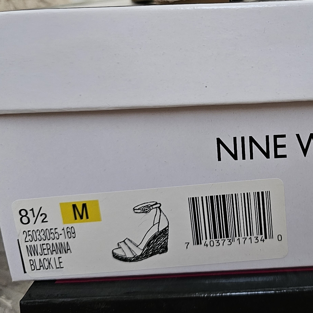 Nine West Sandals - Picture 6 of 6